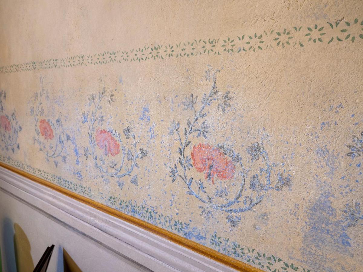 Luxury - Elegante Appartamento Nel Cuore Di ルッカ エクステリア 写真