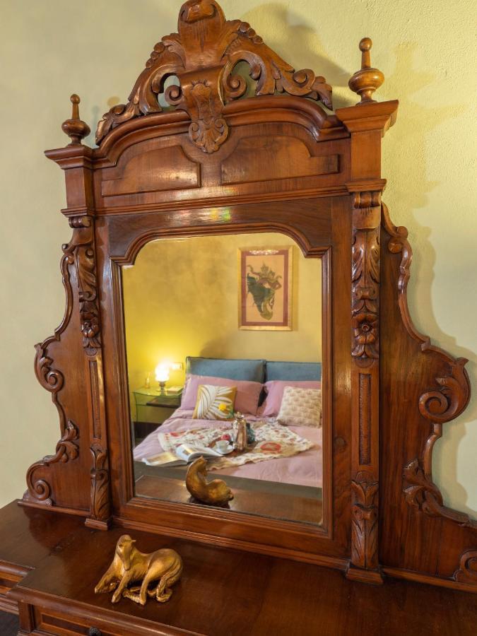 Luxury - Elegante Appartamento Nel Cuore Di ルッカ エクステリア 写真